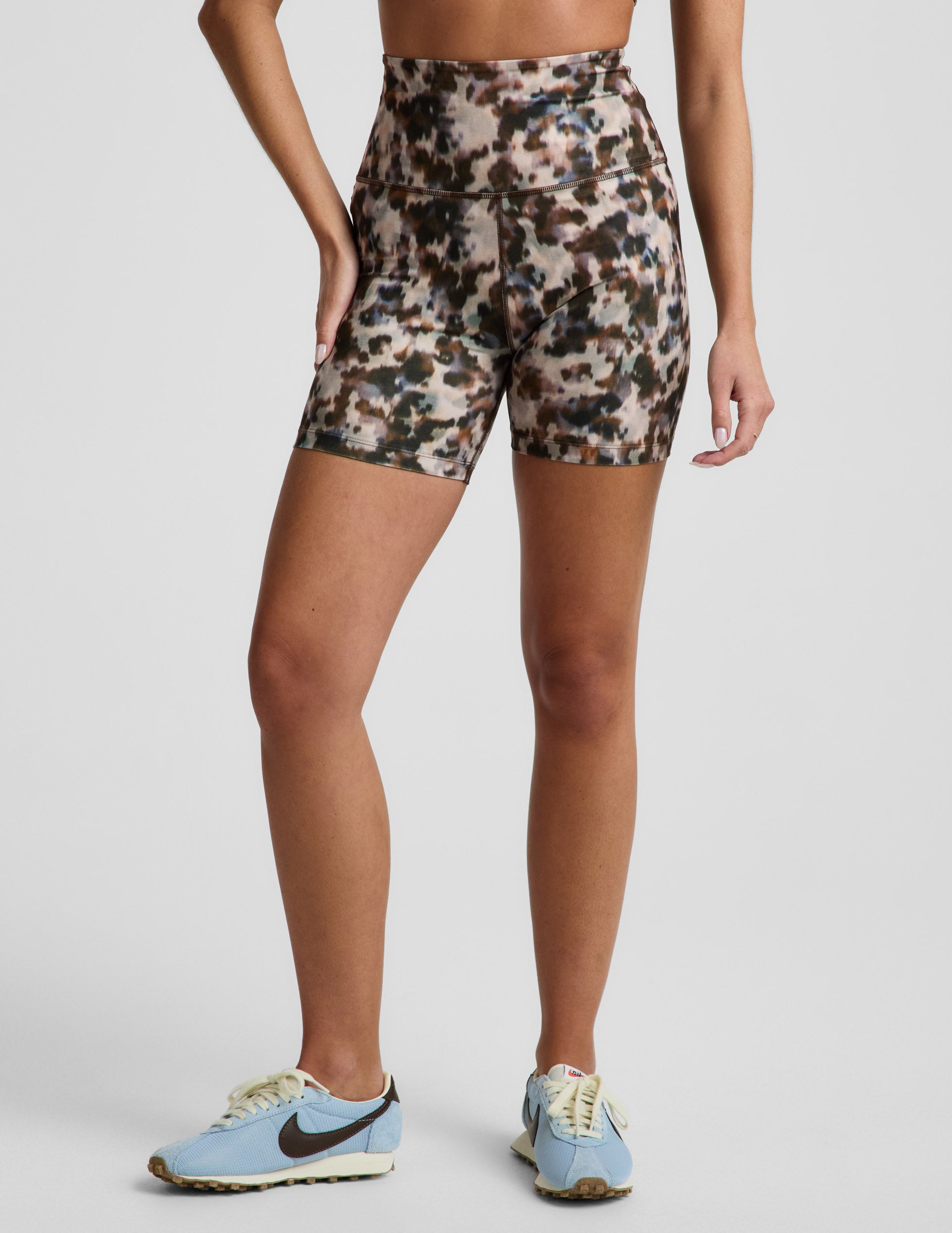 Dappled Roan SoftMark Keep Pace Biker Short - Image 3