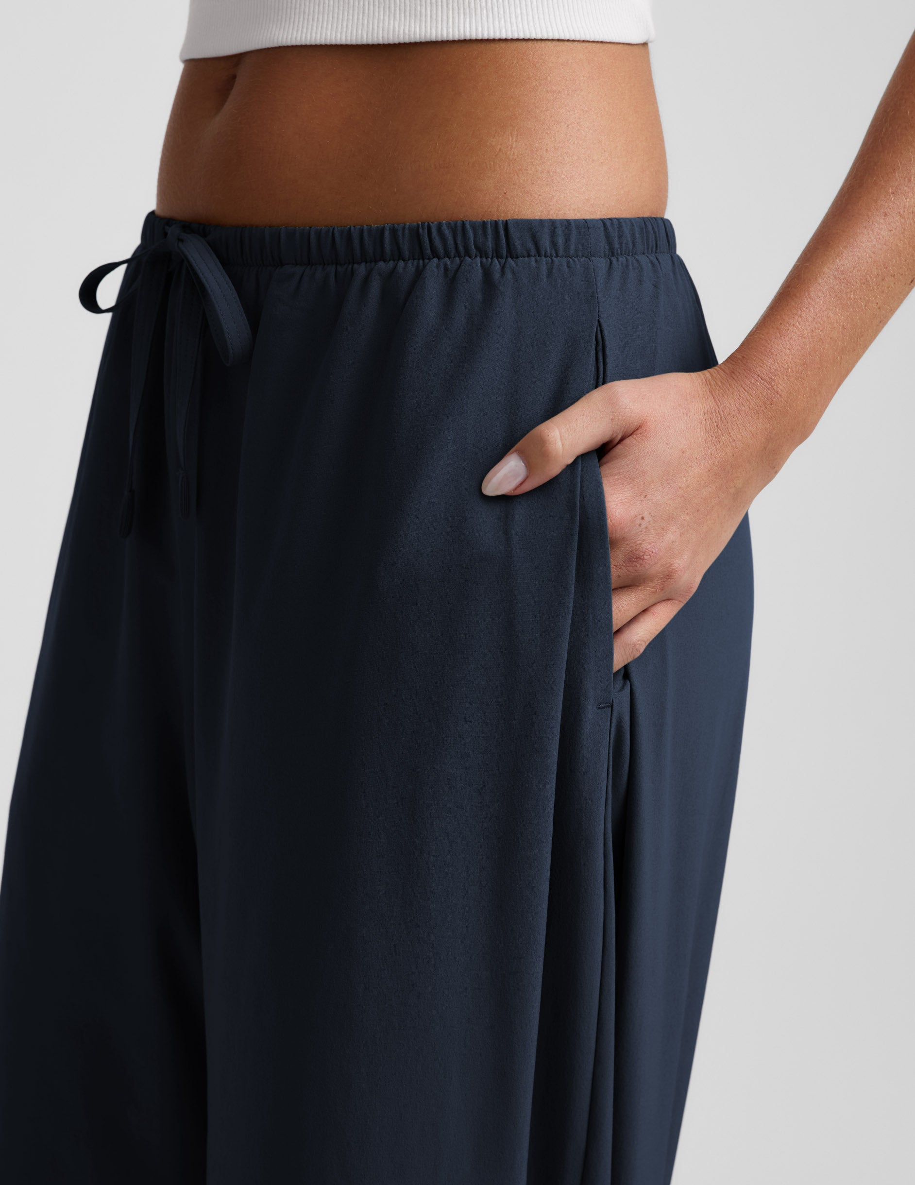 Solstice Drawstring Wide Leg Pant 29 - Image 4