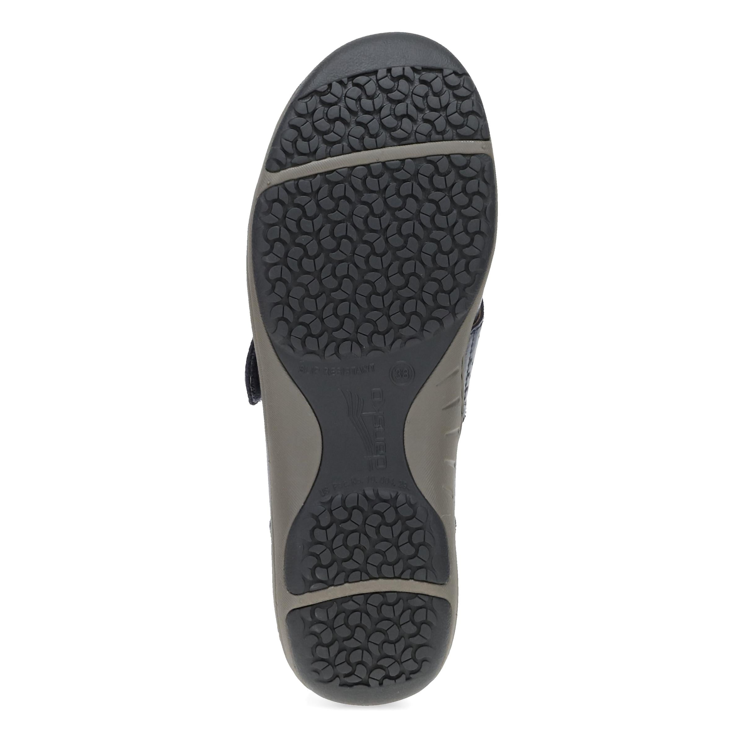Sallie Navy - Image 6
