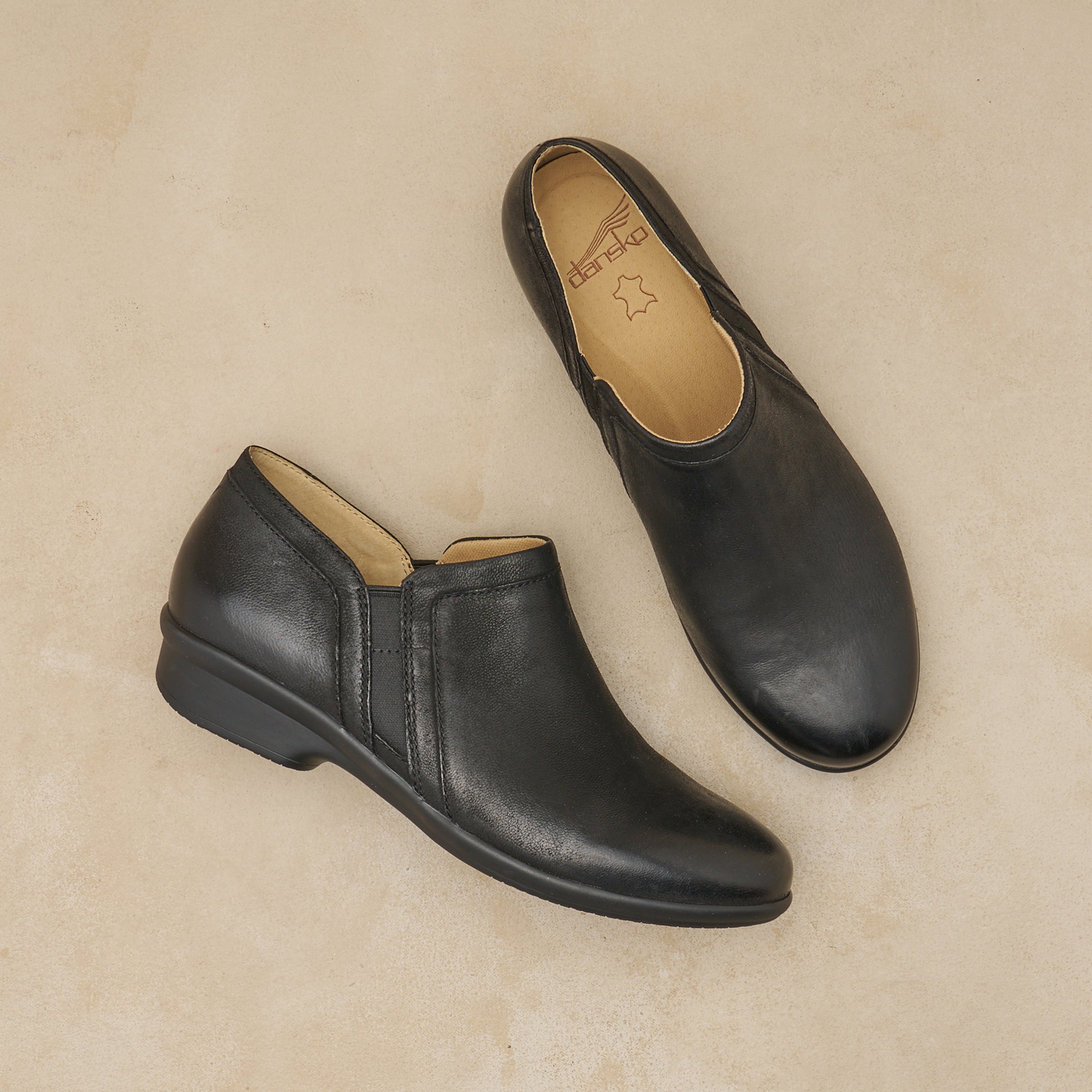 Cheryl Wide Black Burnished Nubuck - Image 2