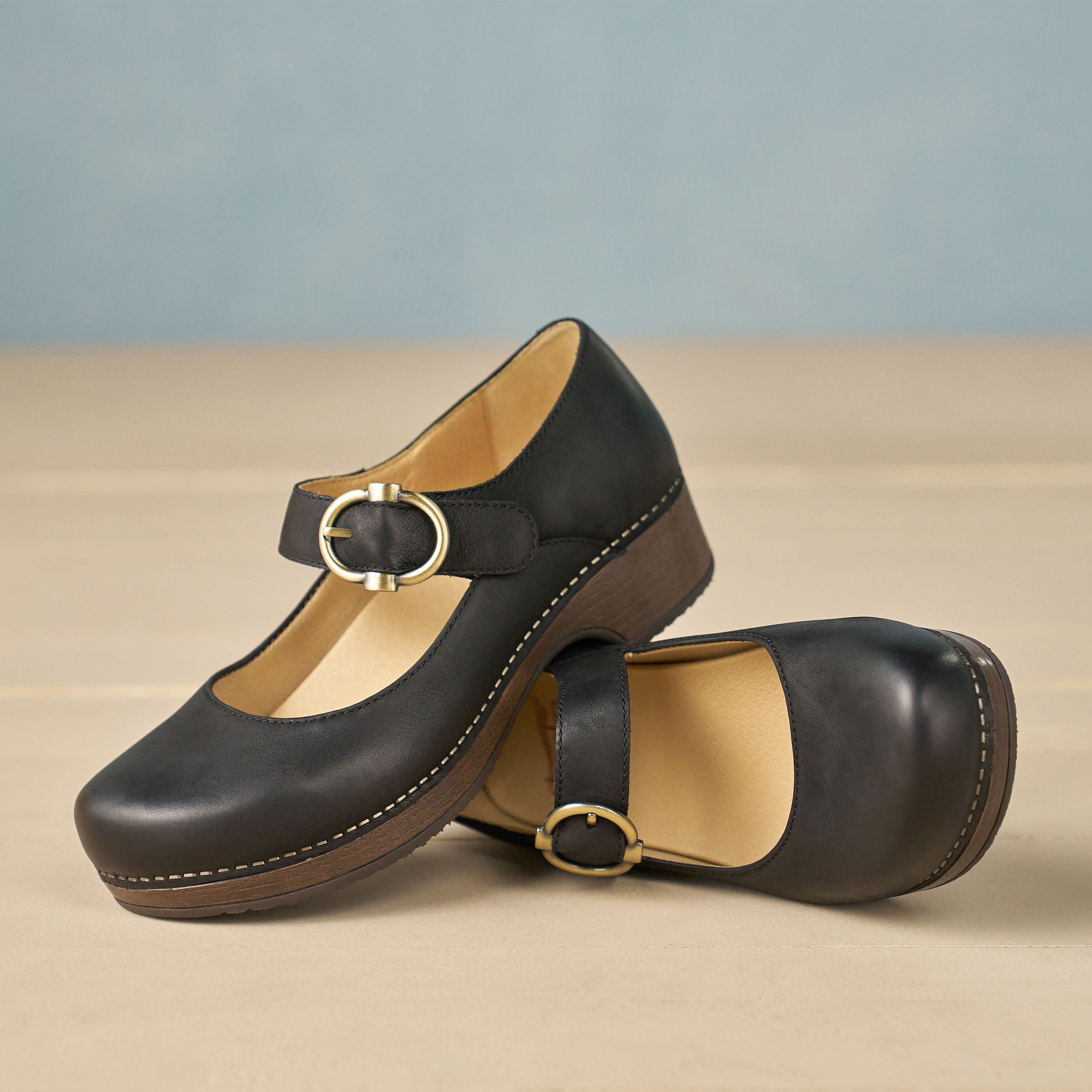 Bonny Black - Image 6