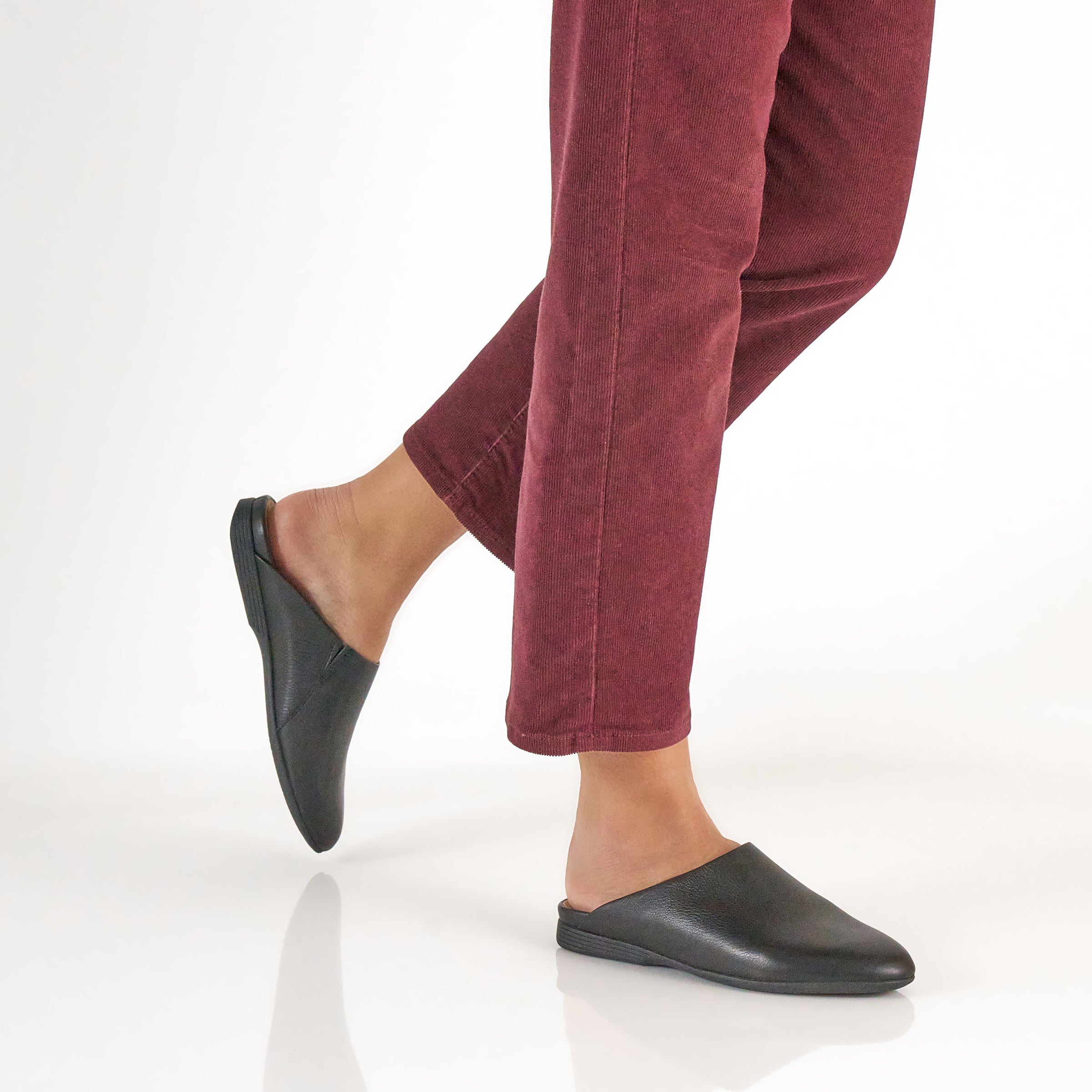 Lysa Black Leather - Image 2