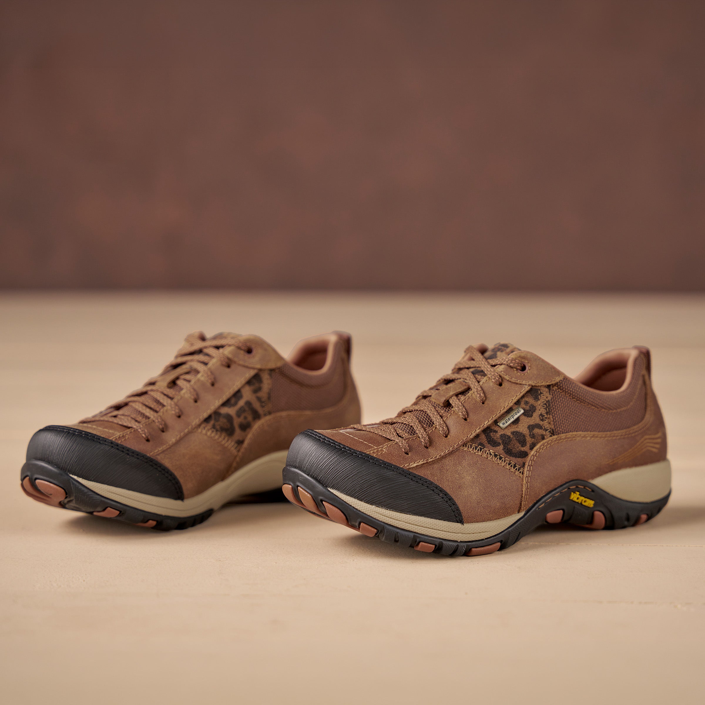 Paisley Brown/Leopard Waterproof - Image 2