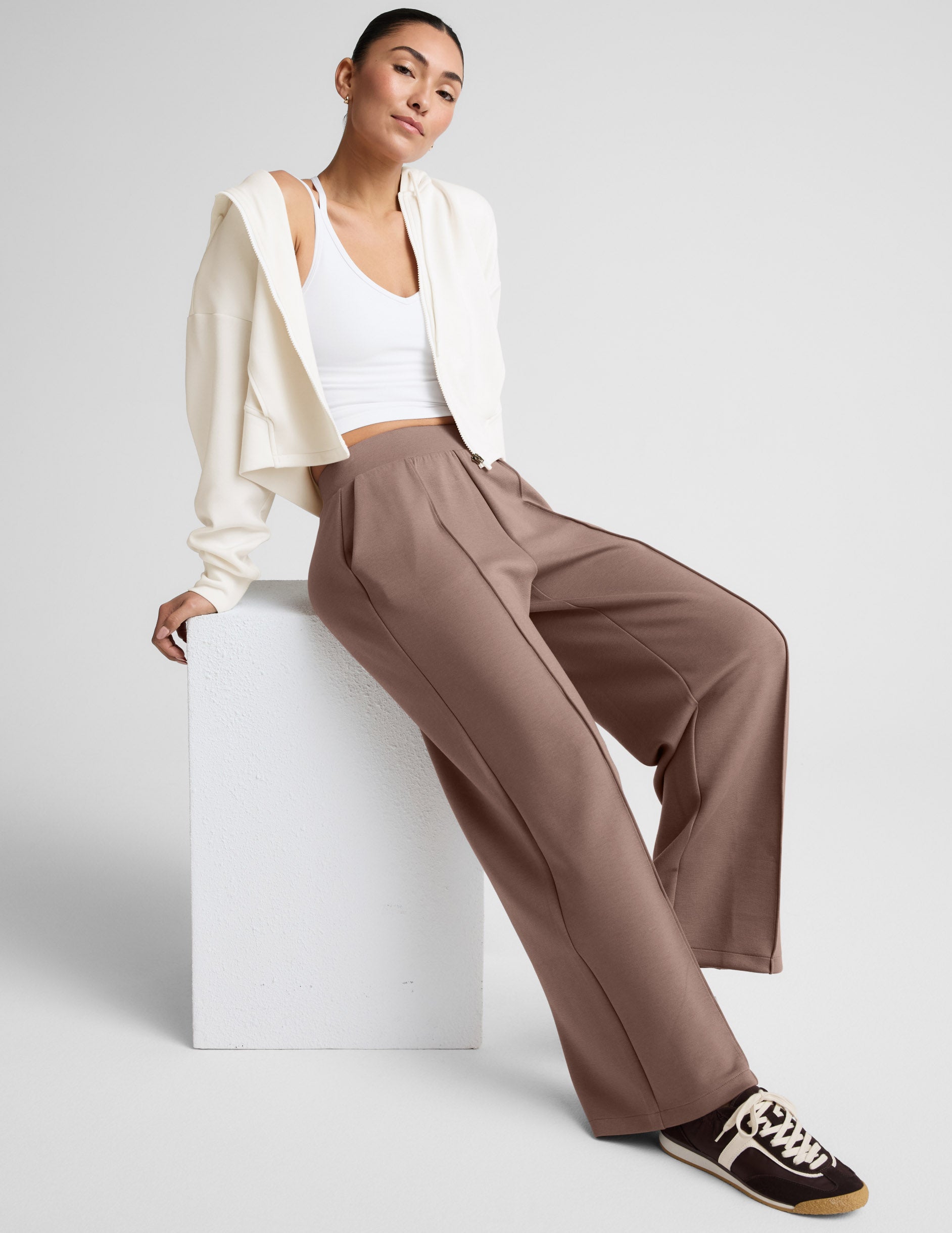 SoftSpring Wide Leg Pant 31 - Image 5