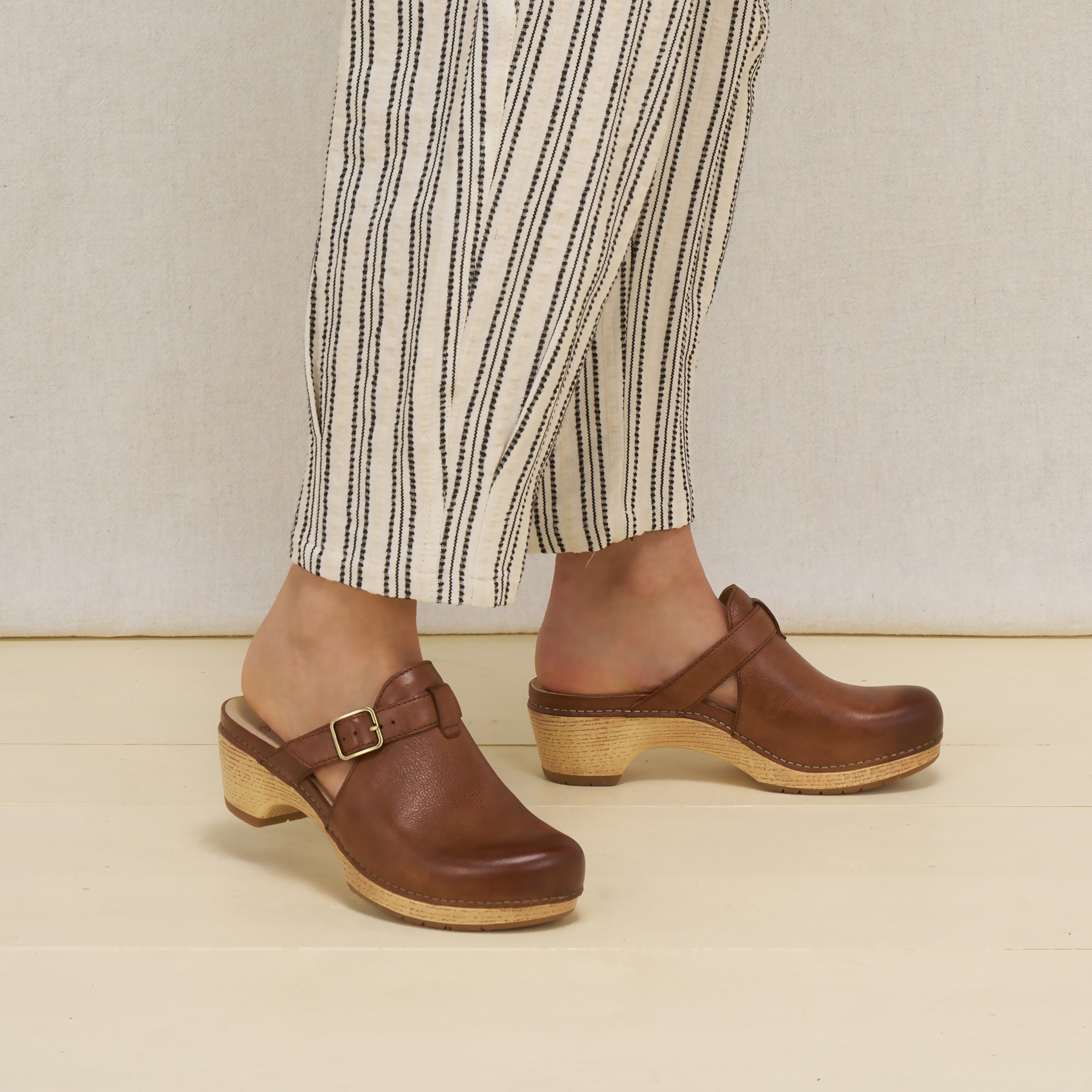 Leandra Brown Leather - Image 6
