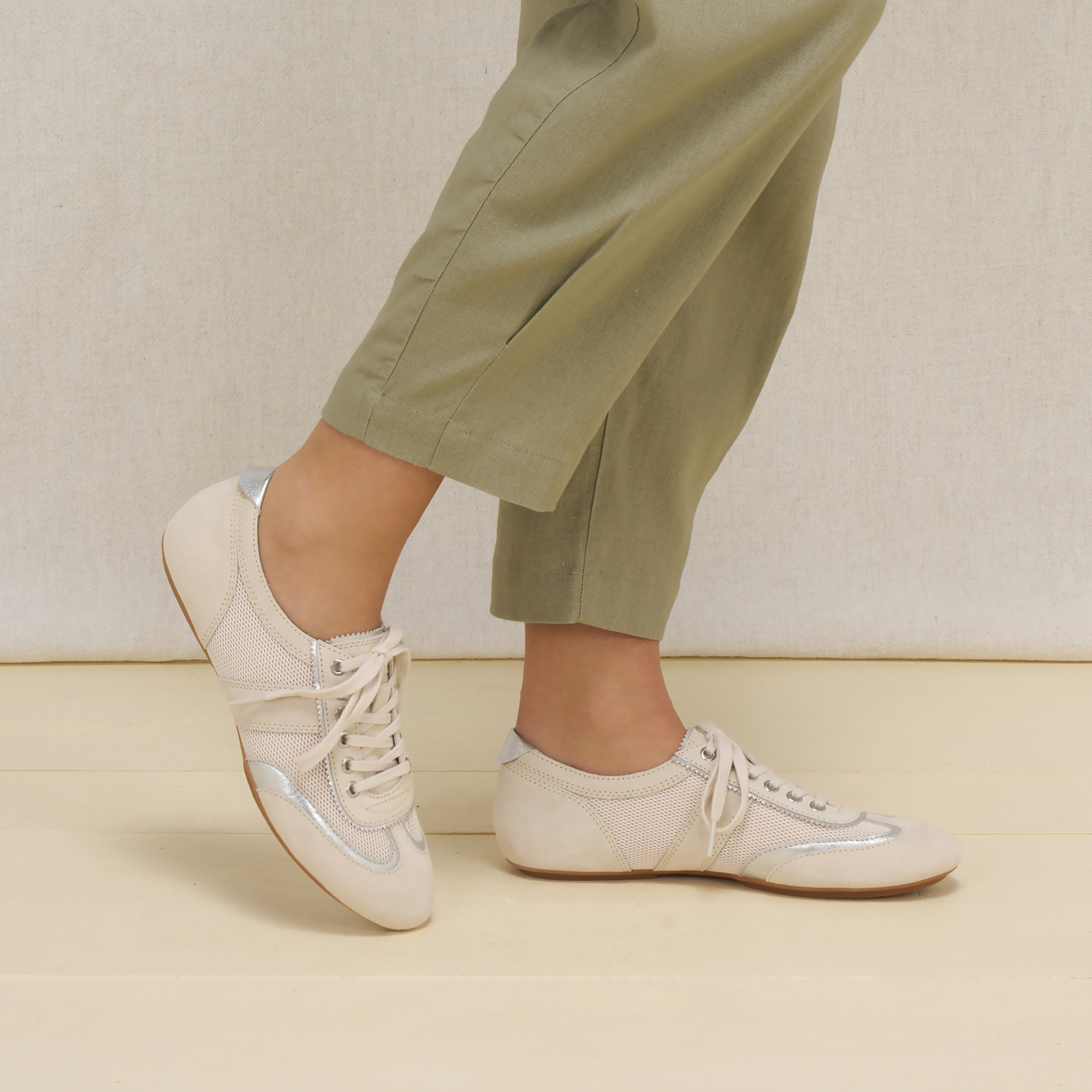 Milana Vanilla Suede - Image 2