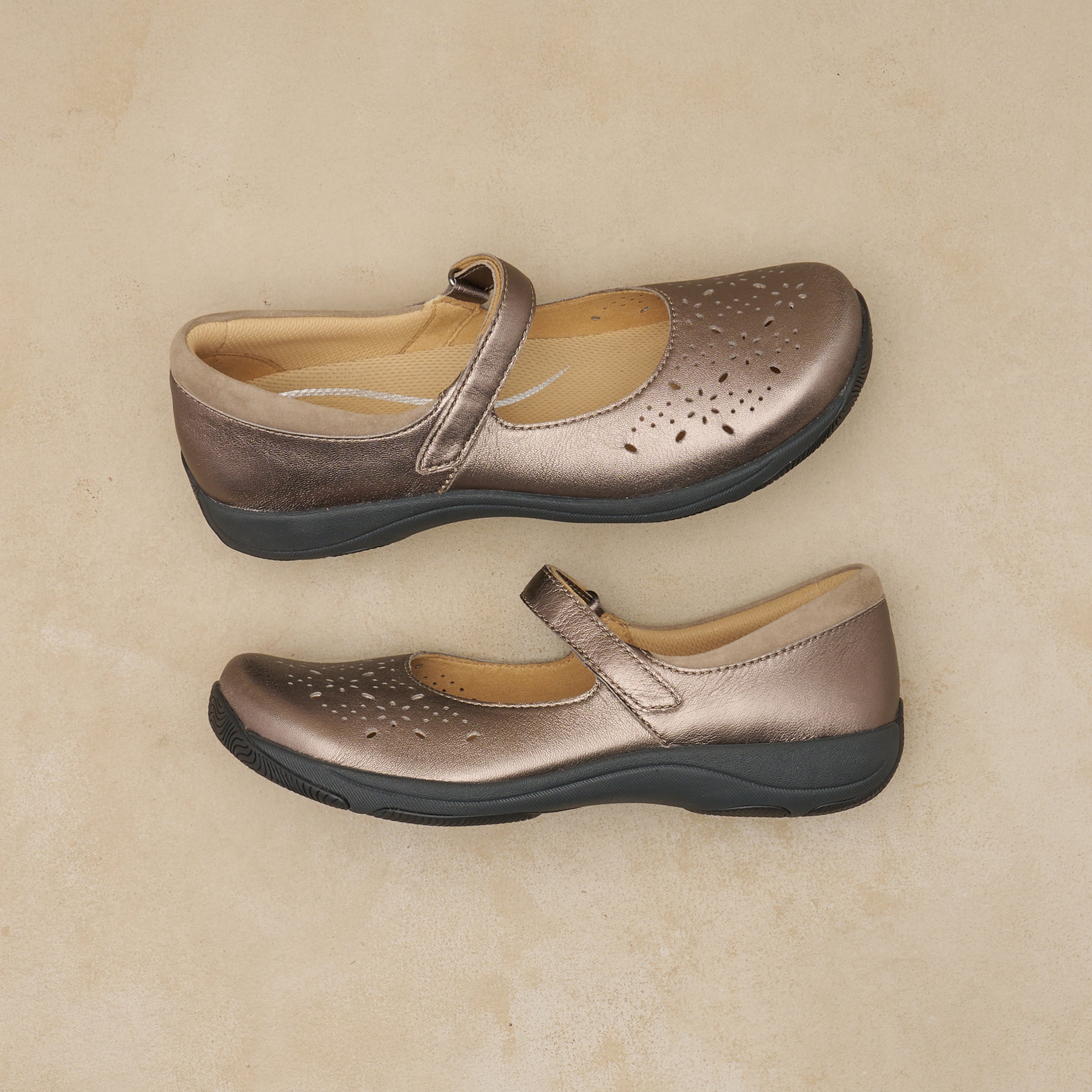 Stacy Pewter Metallic - Image 5