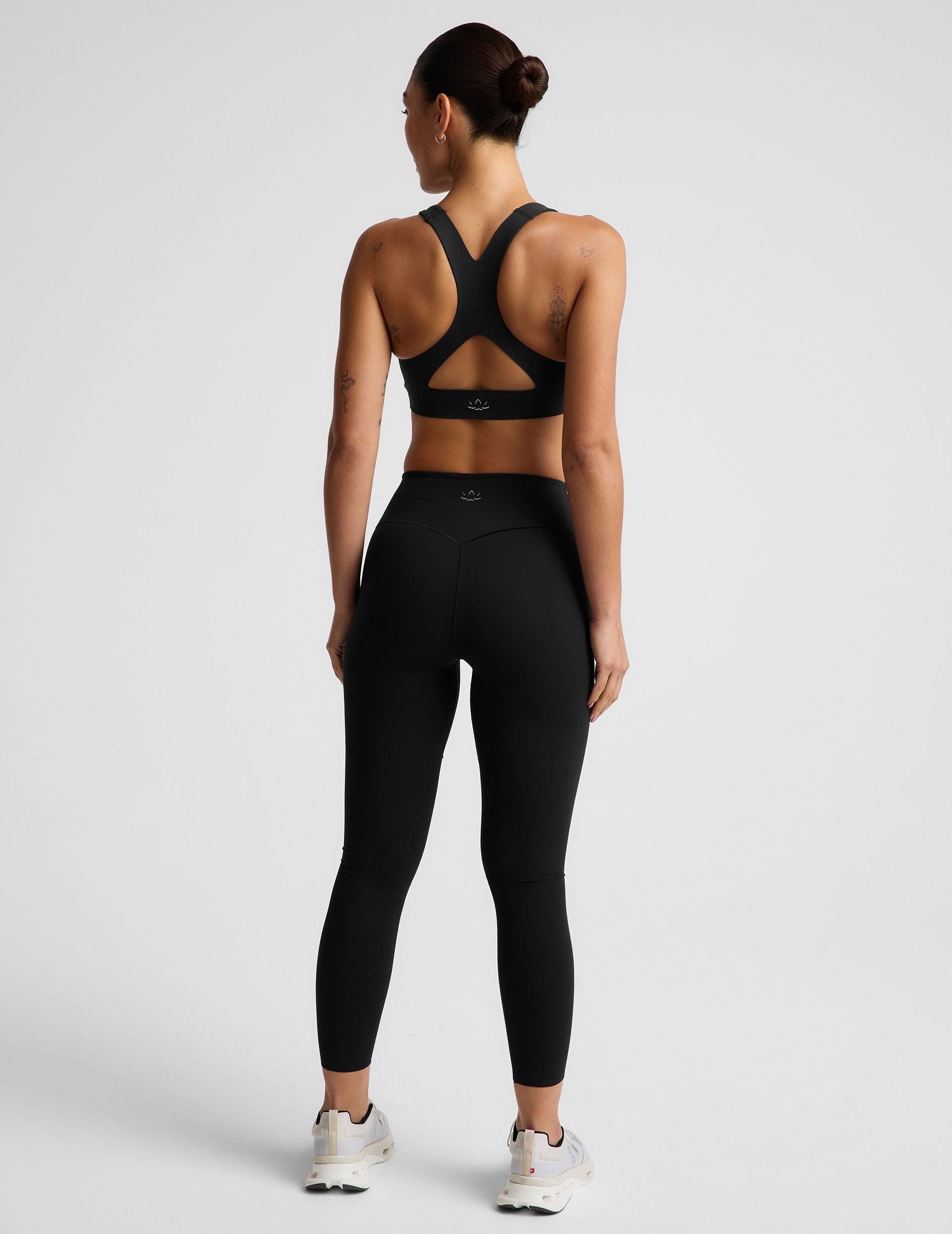 glowzone? High Waisted Midi Legging - Image 4