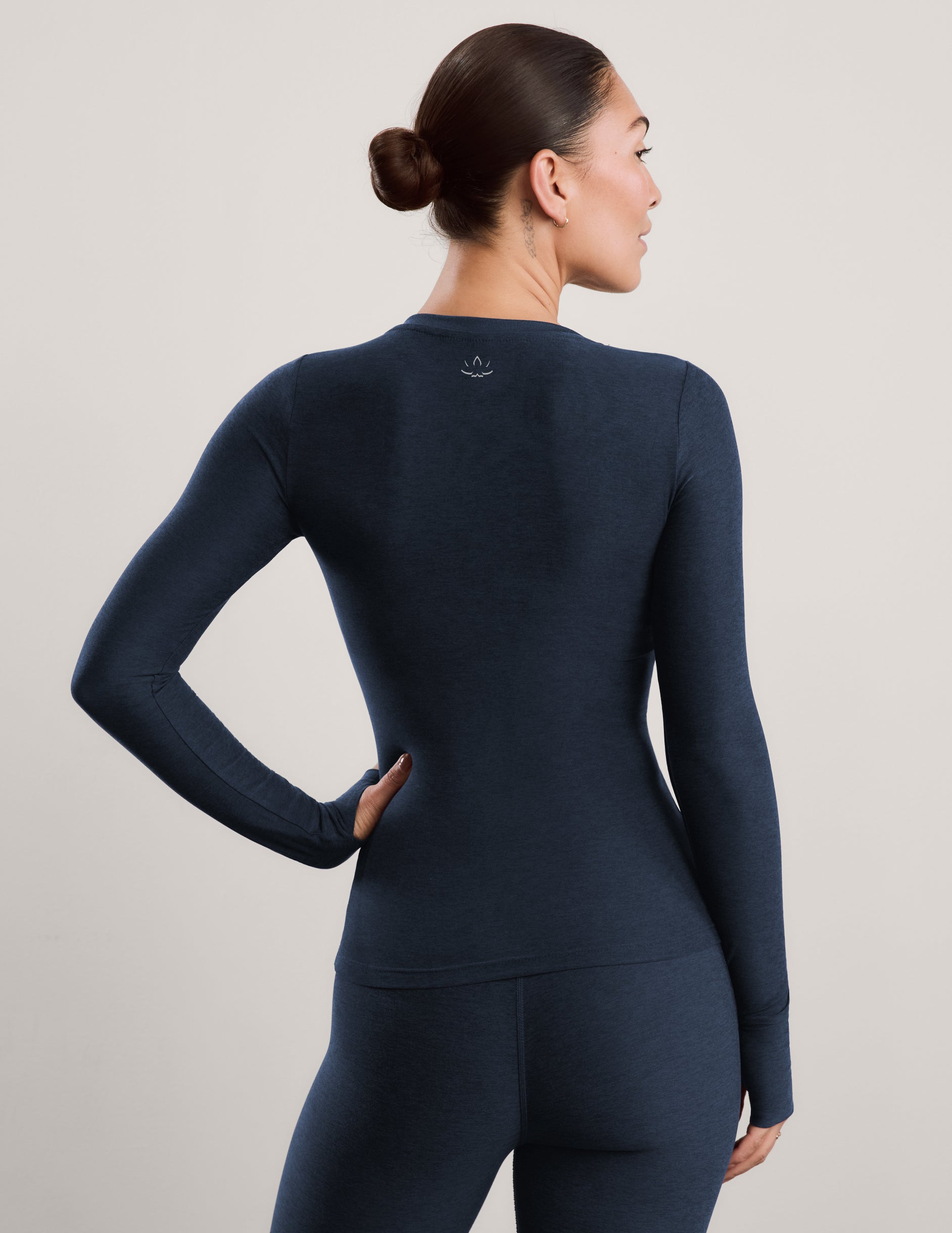 Featherweight Select Long Sleeve Crew - Image 2