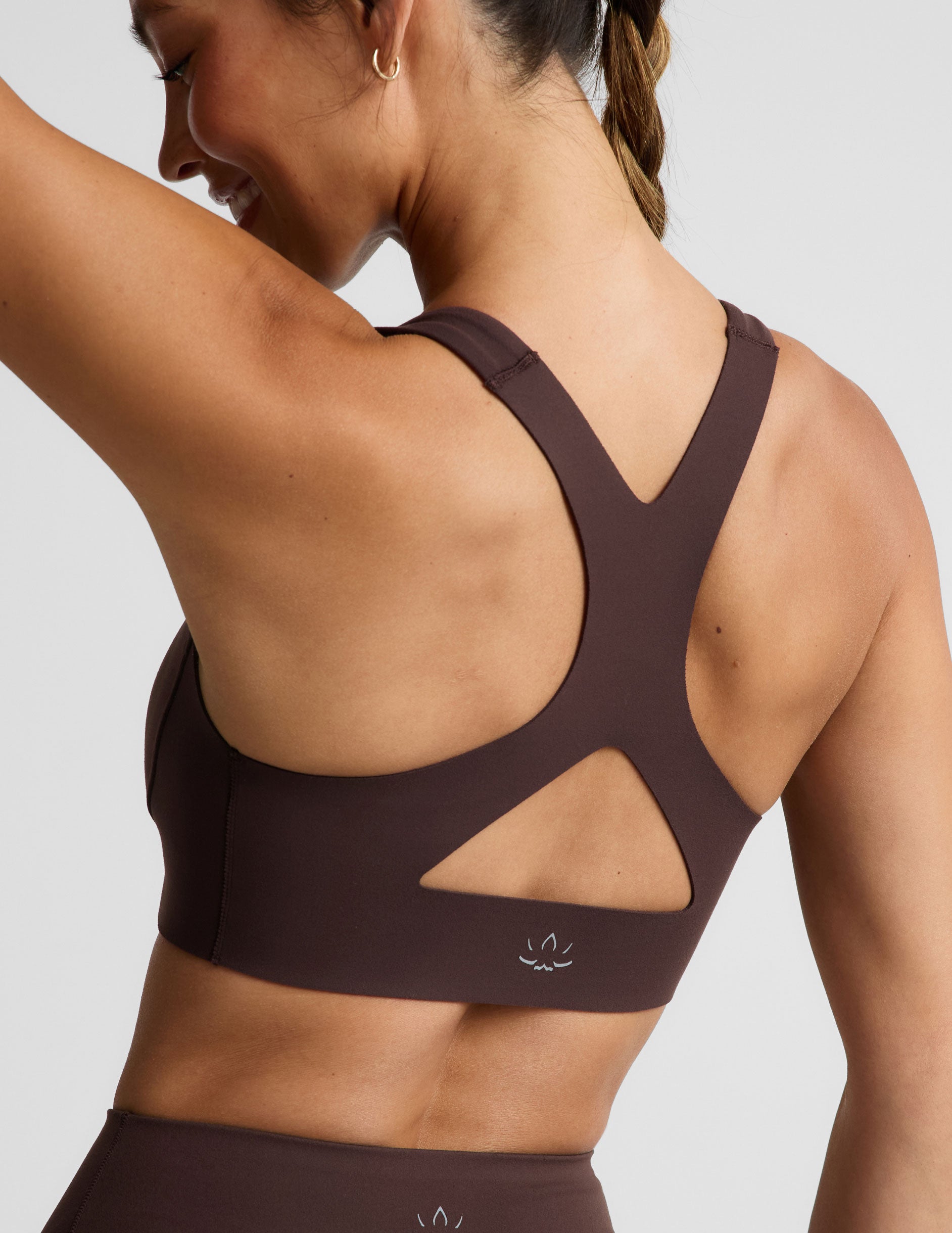 glowzone? Medium Impact Bra - Image 4